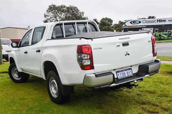 2019 Mitsubishi Triton GLX ADAS MR 4X4