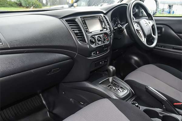 2019 Mitsubishi Triton GLX ADAS MR 4X4
