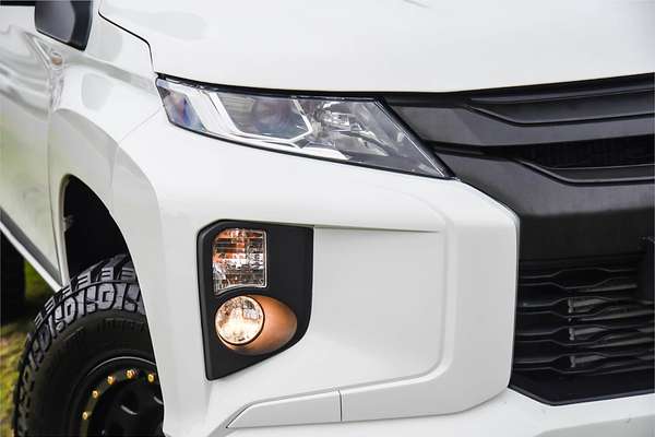 2019 Mitsubishi Triton GLX ADAS MR 4X4