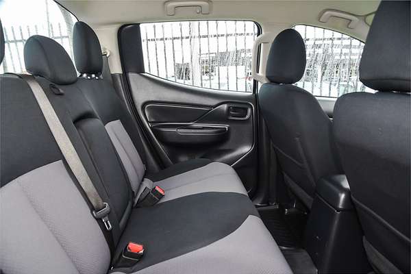 2019 Mitsubishi Triton GLX ADAS MR 4X4