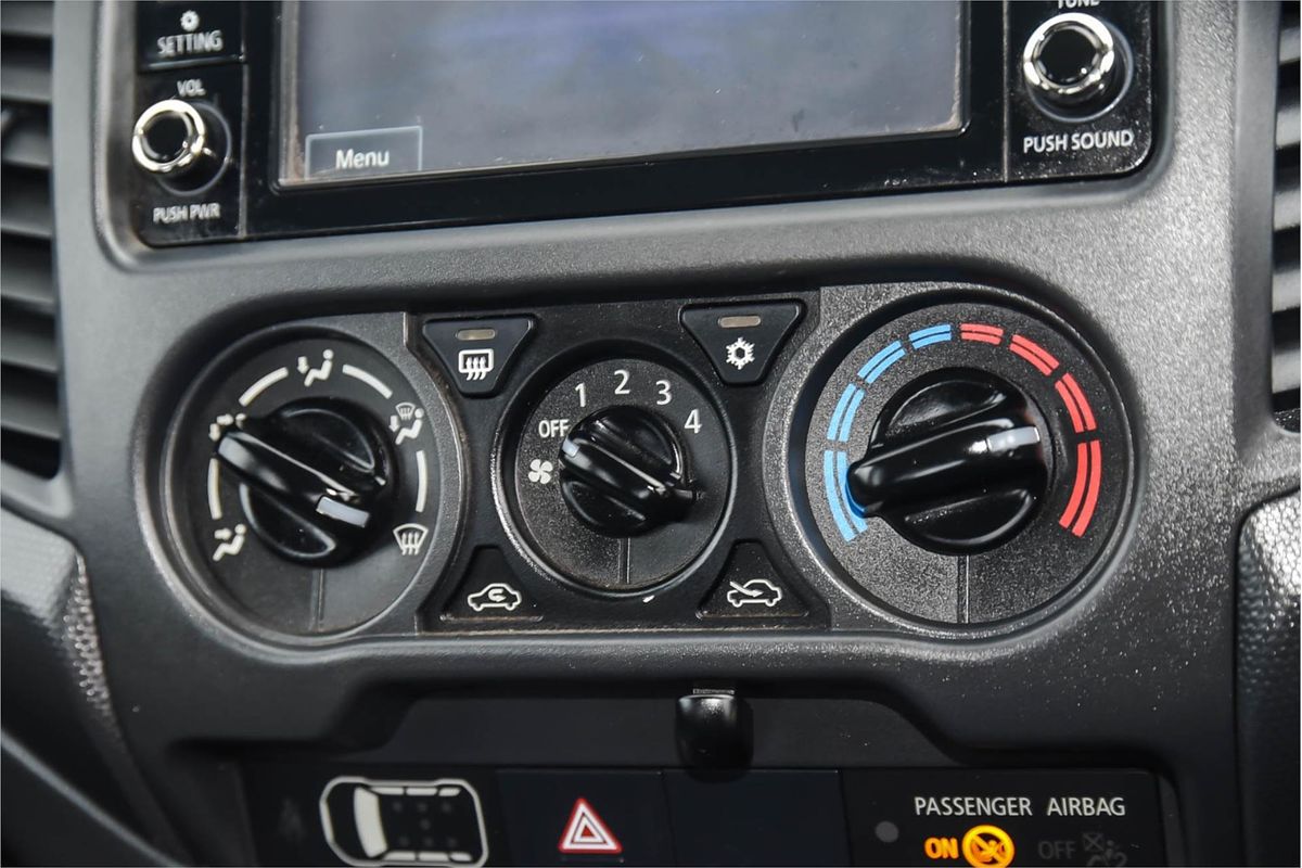 2019 Mitsubishi Triton GLX ADAS MR 4X4