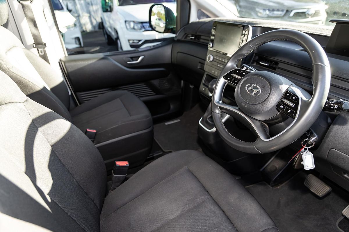 2022 Hyundai STARIA US4.V1