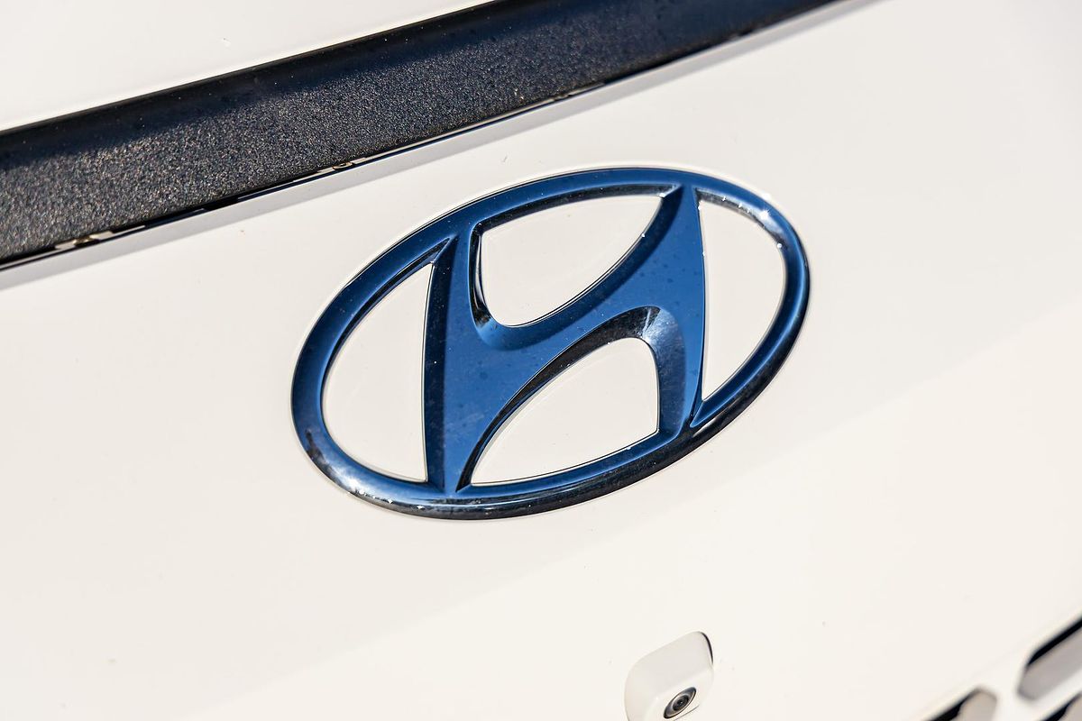 2022 Hyundai STARIA US4.V1