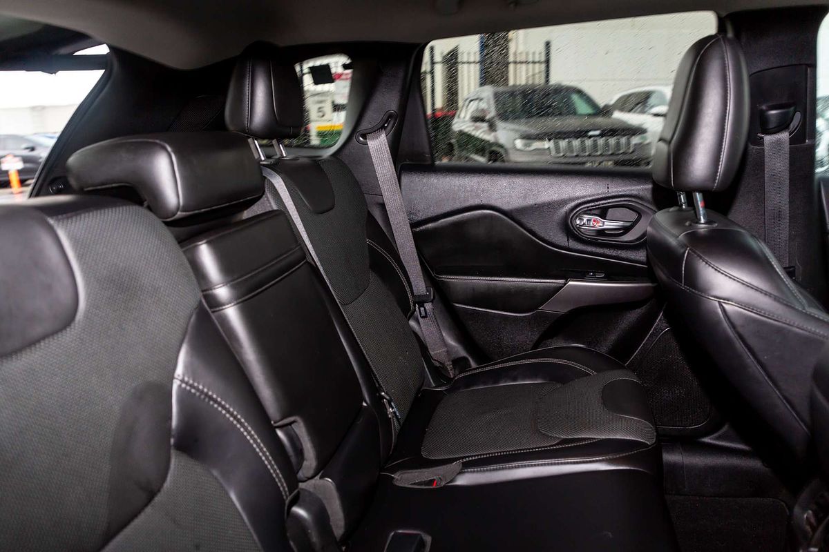 2019 Jeep Cherokee Limited KL
