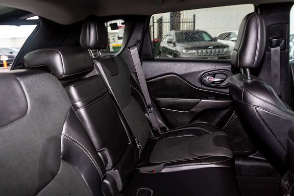 2019 Jeep Cherokee Limited KL