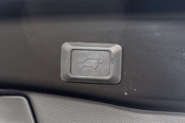 2022 Toyota RAV4 Edge AXAA54R