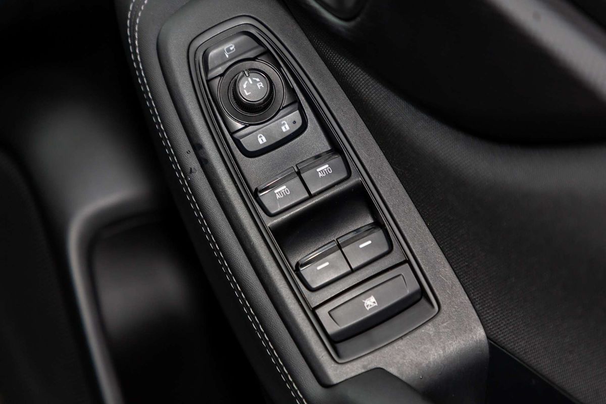 2023 Subaru Forester 2.5i 50 Years Edition S5