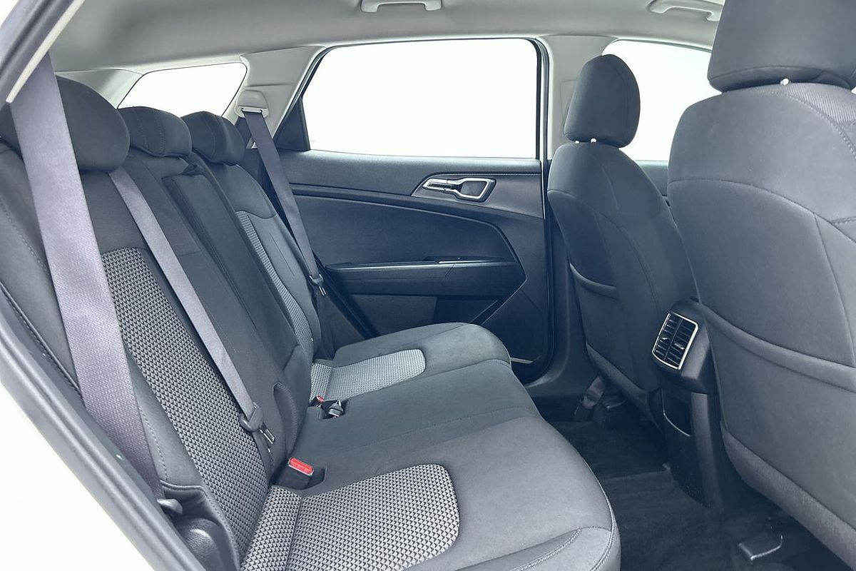 2022 Kia Sportage S NQ5
