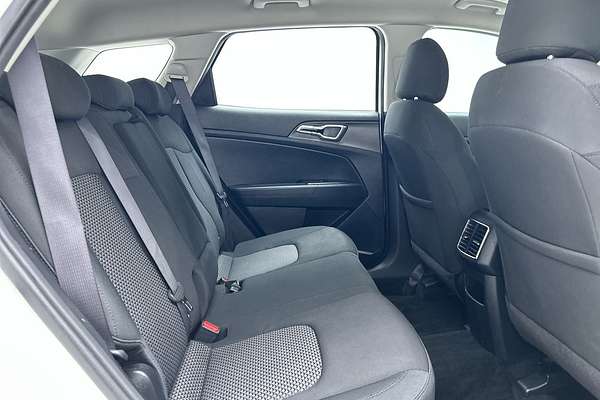 2022 Kia Sportage S NQ5