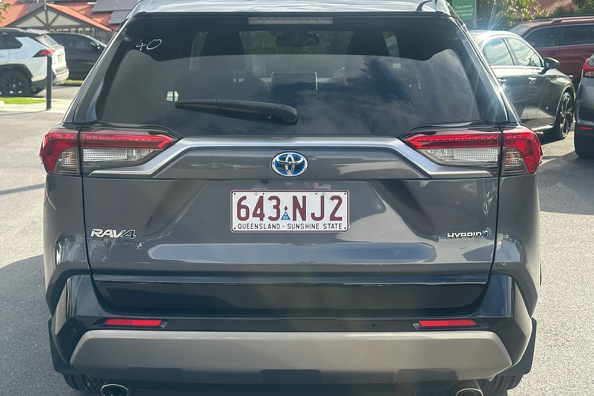 2022 Toyota RAV4 XSE AXAH52R