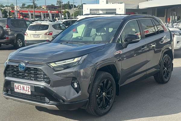 2022 Toyota RAV4 XSE AXAH52R