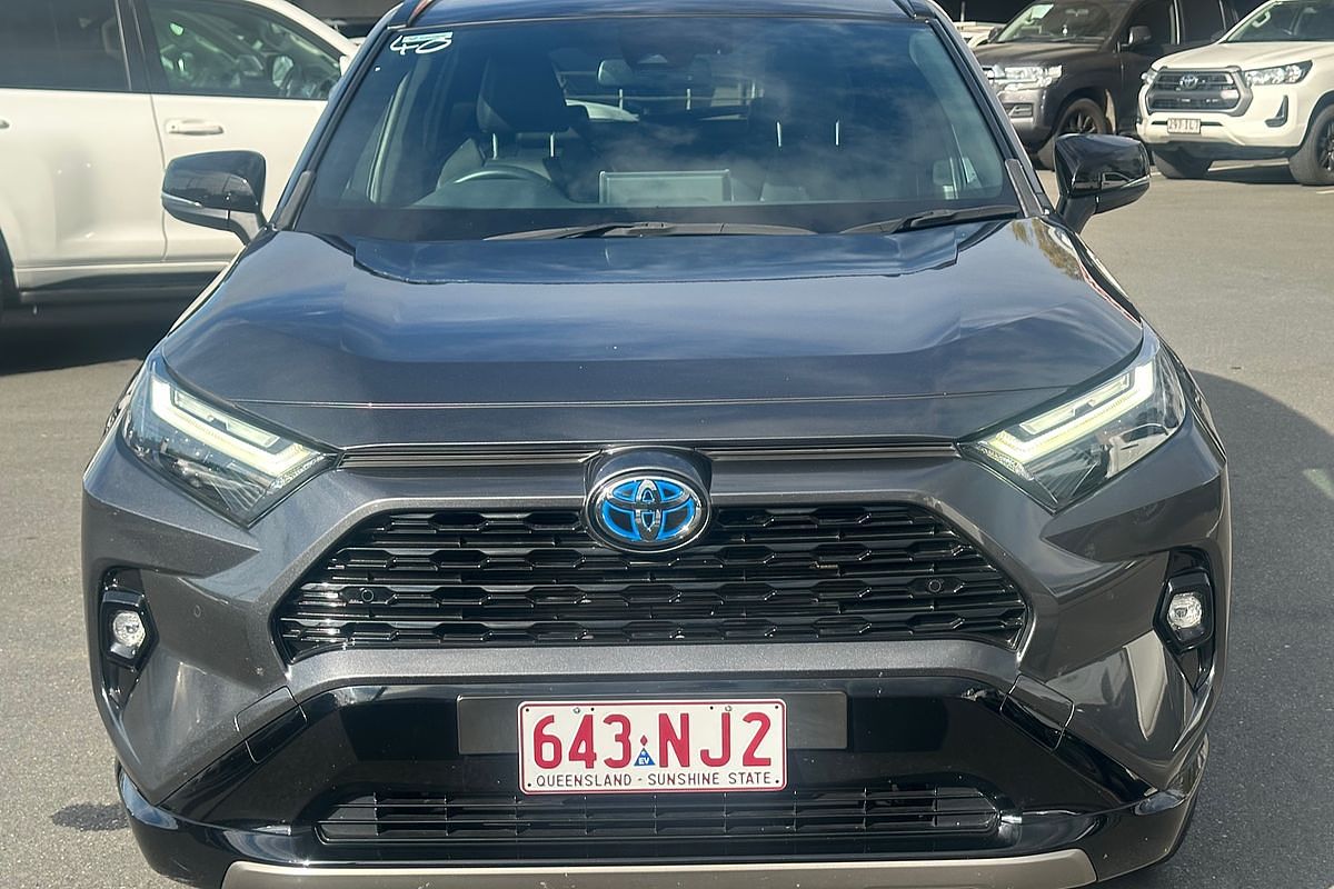 2022 Toyota RAV4 XSE AXAH52R