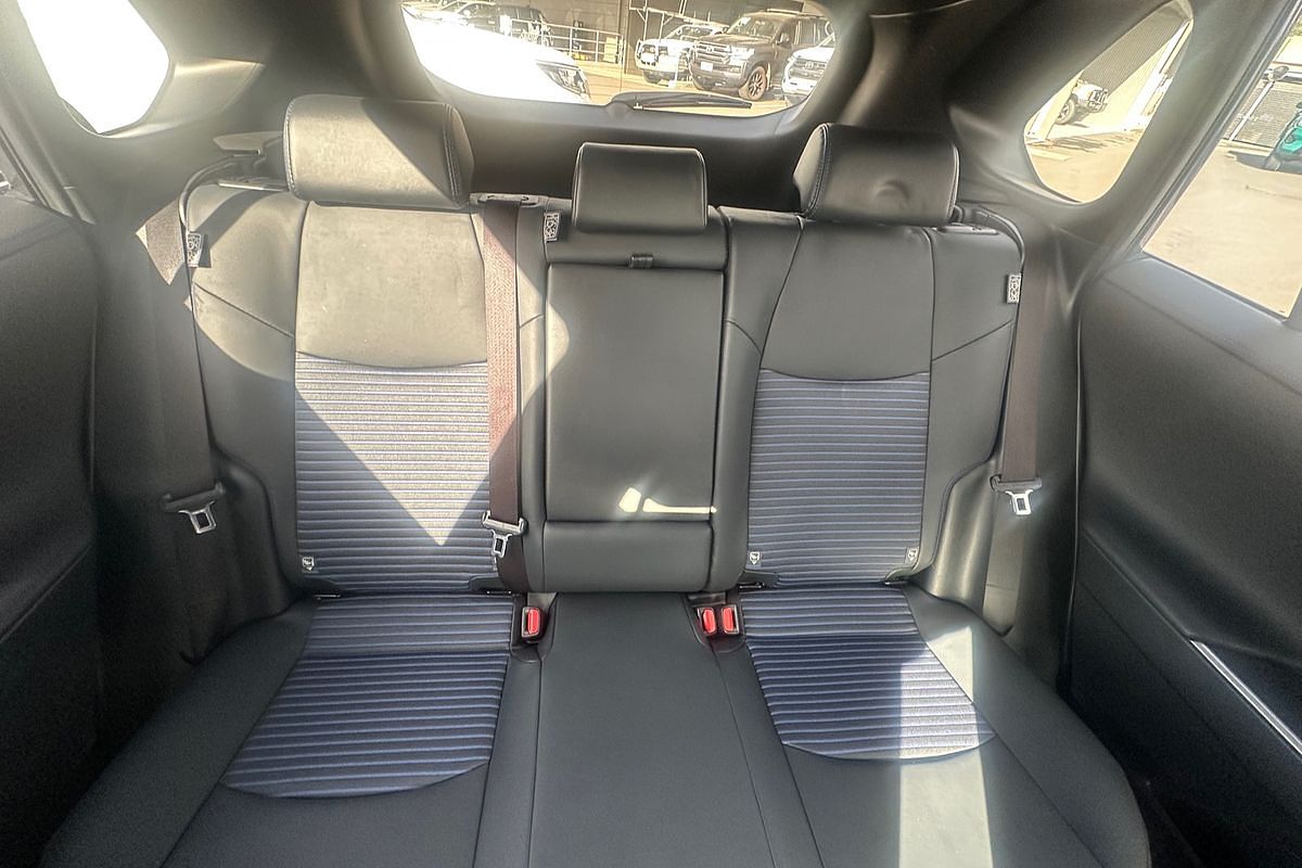 2022 Toyota RAV4 XSE AXAH52R