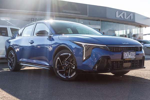 2025 Kia K4 GT-Line CL4m