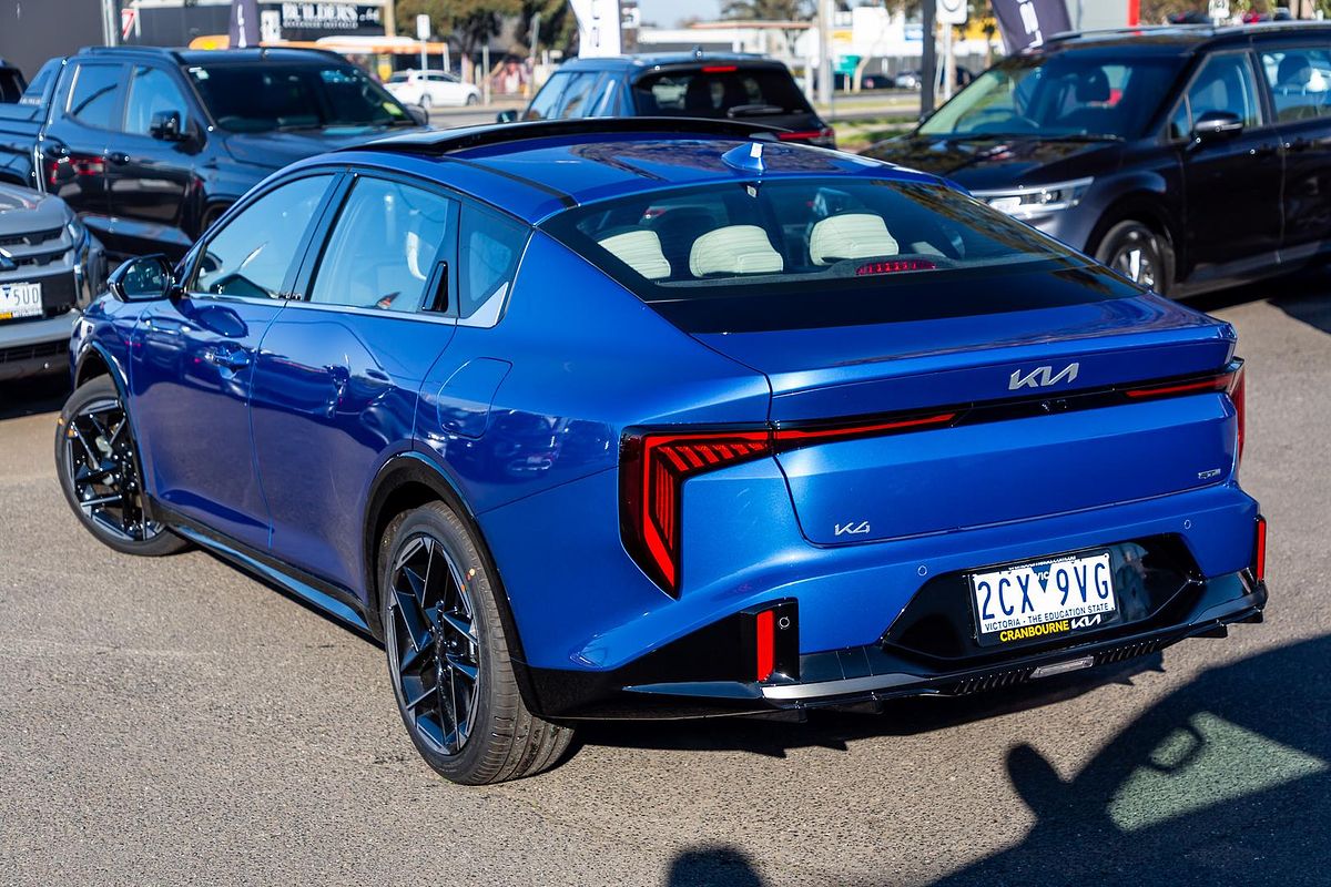 2025 Kia K4 GT-Line CL4m