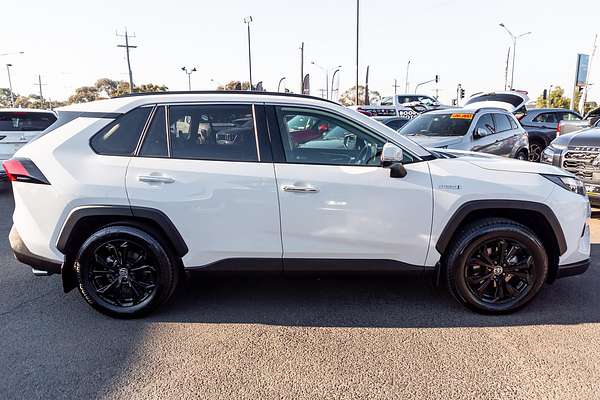 2022 Toyota RAV4 Cruiser AXAH52R