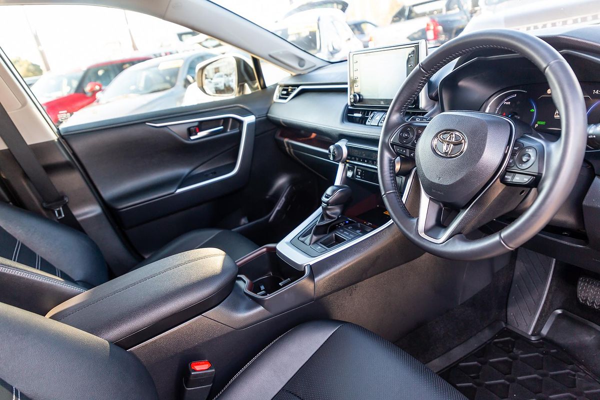 2022 Toyota RAV4 Cruiser AXAH52R