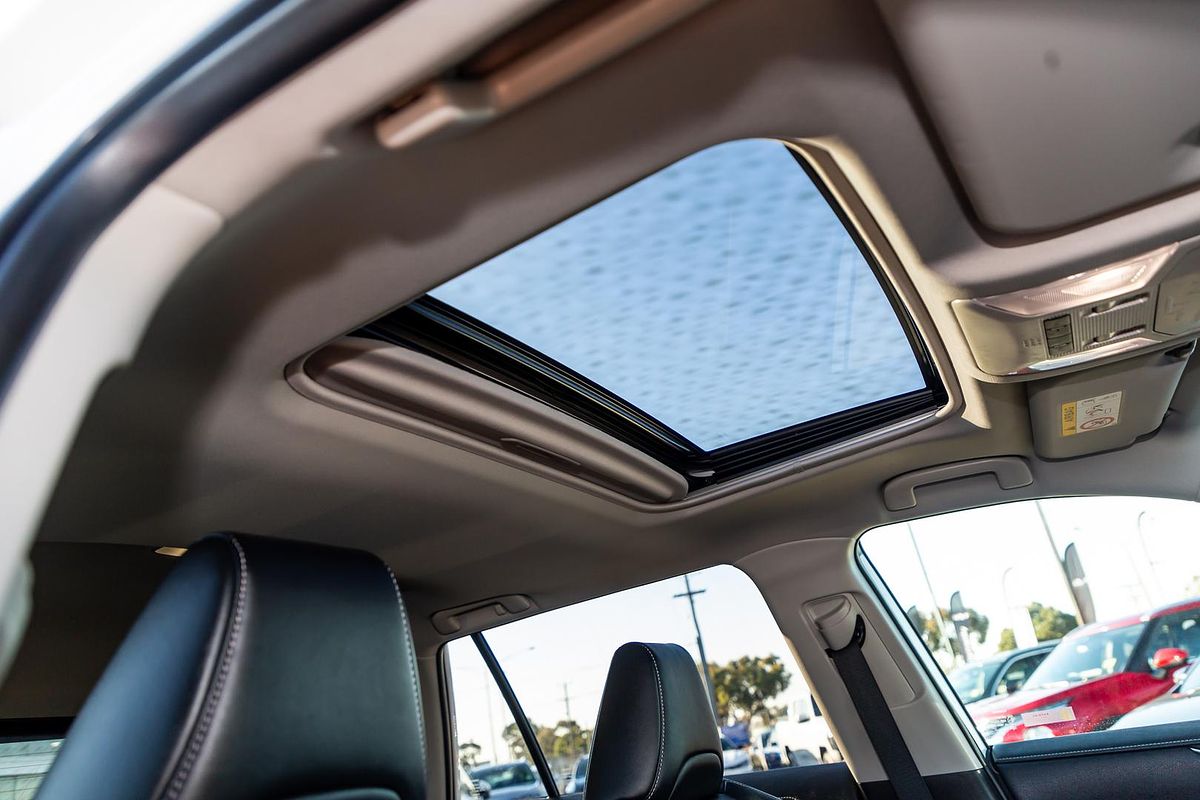 2022 Toyota RAV4 Cruiser AXAH52R