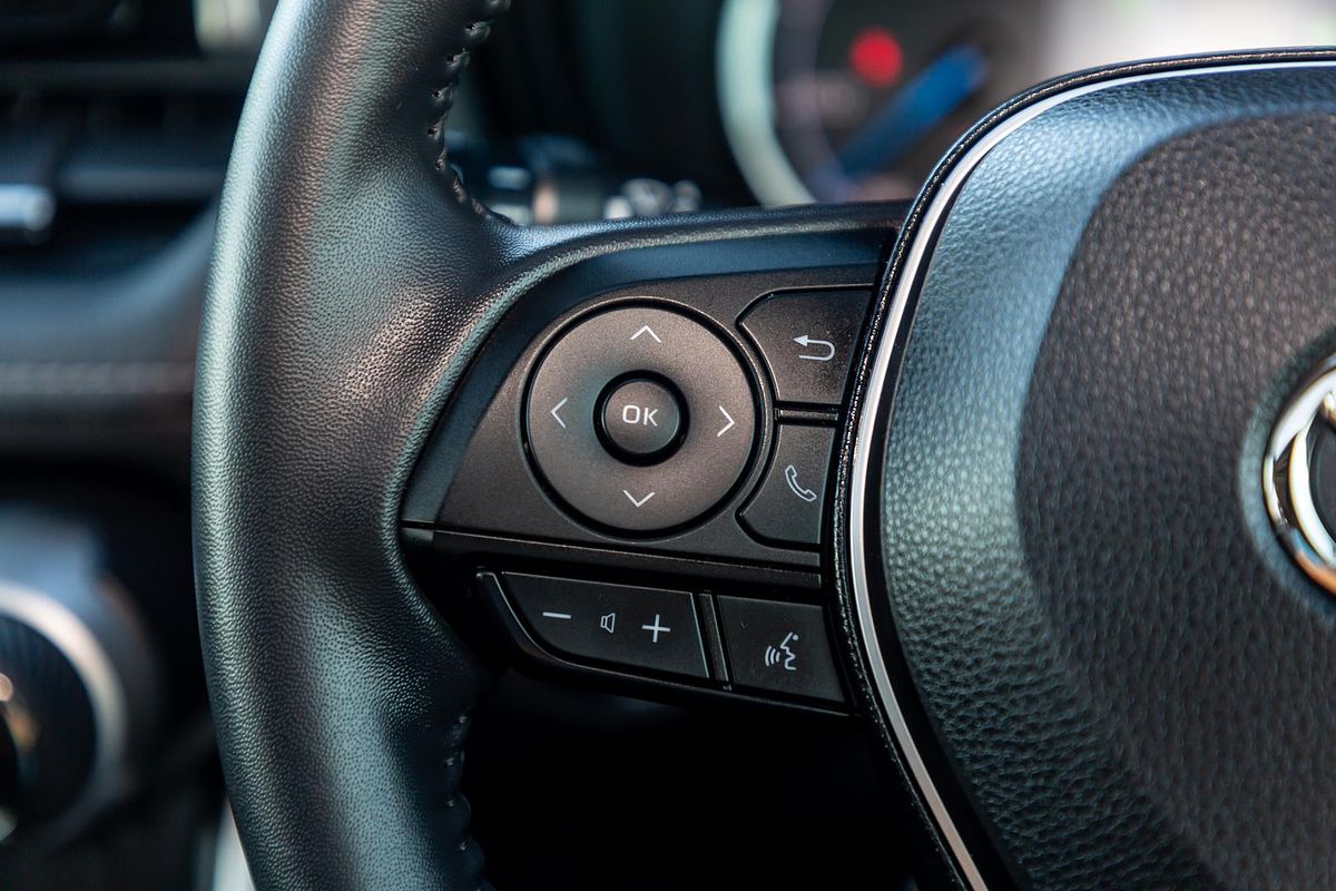 2022 Toyota RAV4 Cruiser AXAH52R