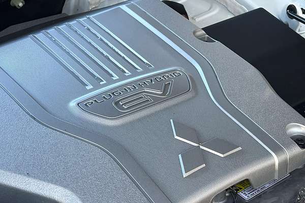 2022 Mitsubishi Eclipse Cross PHEV ES YB