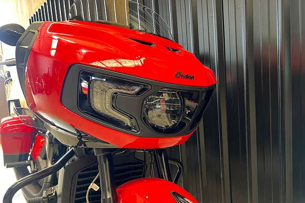 2025 Indian CHALLENGER DARKHORSE