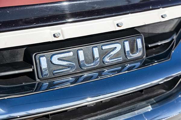 2016 Isuzu MU-X LS-T