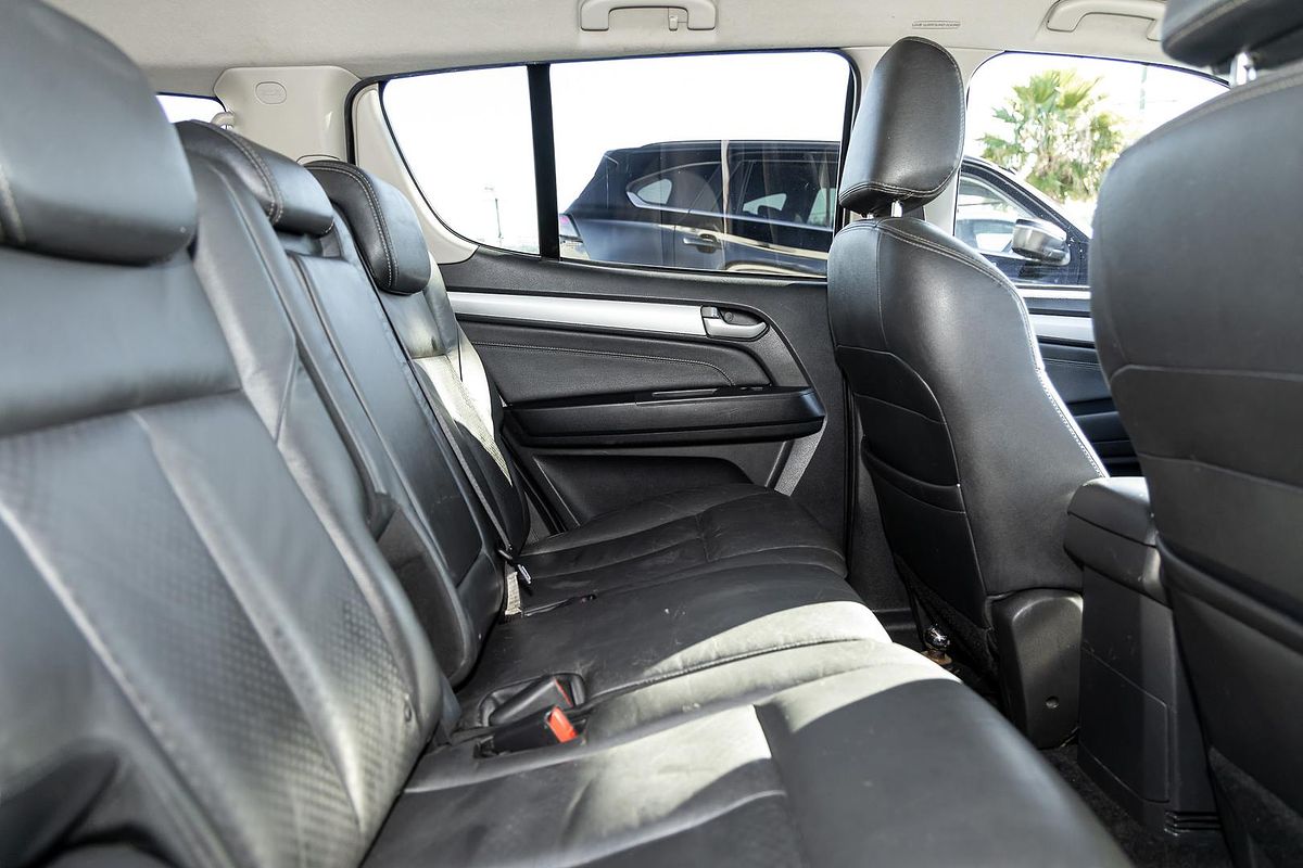 2016 Isuzu MU-X LS-T