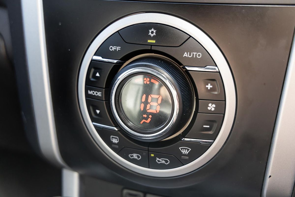 2016 Isuzu MU-X LS-T
