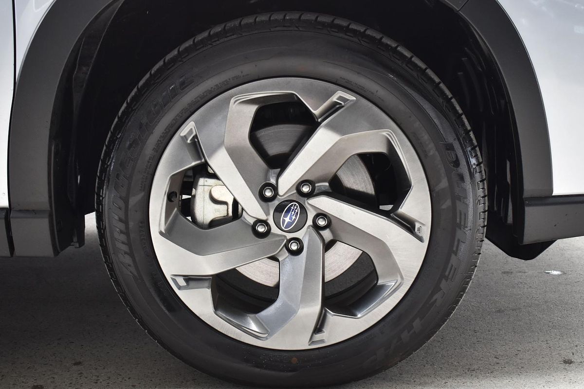 2024 Subaru Forester STI Sport S5