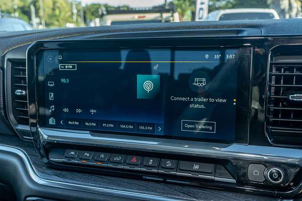 2024 Chevrolet Silverado 1500 LTZ Premium W/Tech Pack T1 4X4