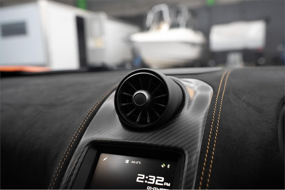 2015 McLaren 675LT