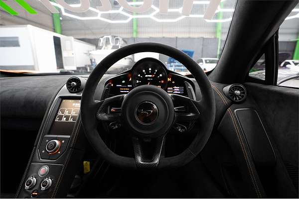 2015 McLaren 675LT