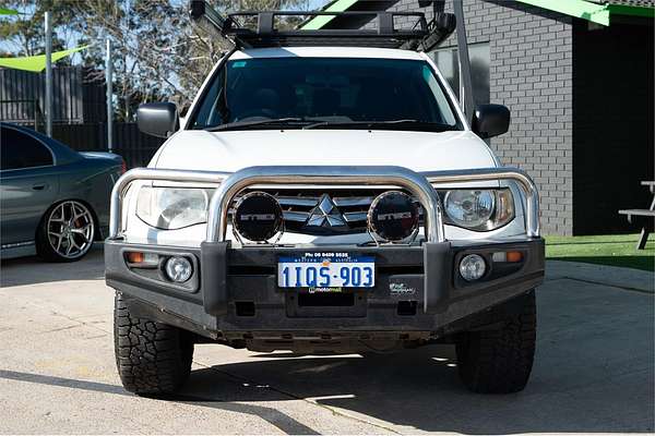 2015 Mitsubishi Triton GLX MN 4X4