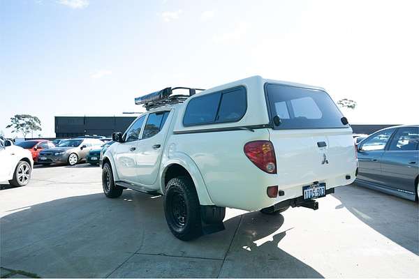 2015 Mitsubishi Triton GLX MN 4X4