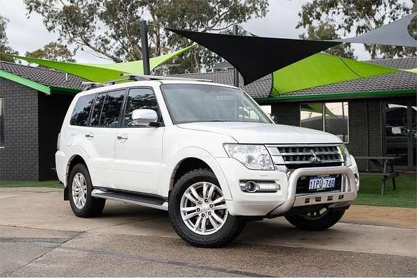 2015 Mitsubishi Pajero GLS NX