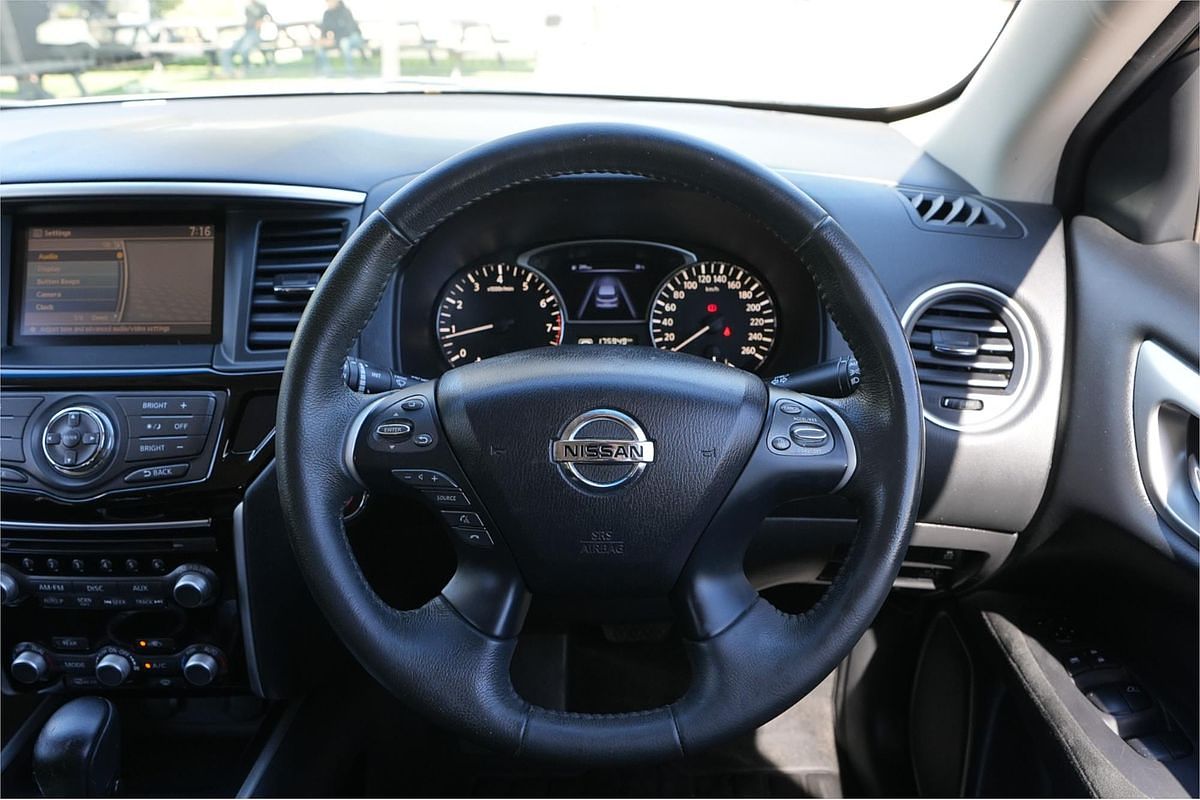 2015 Nissan Pathfinder ST R52