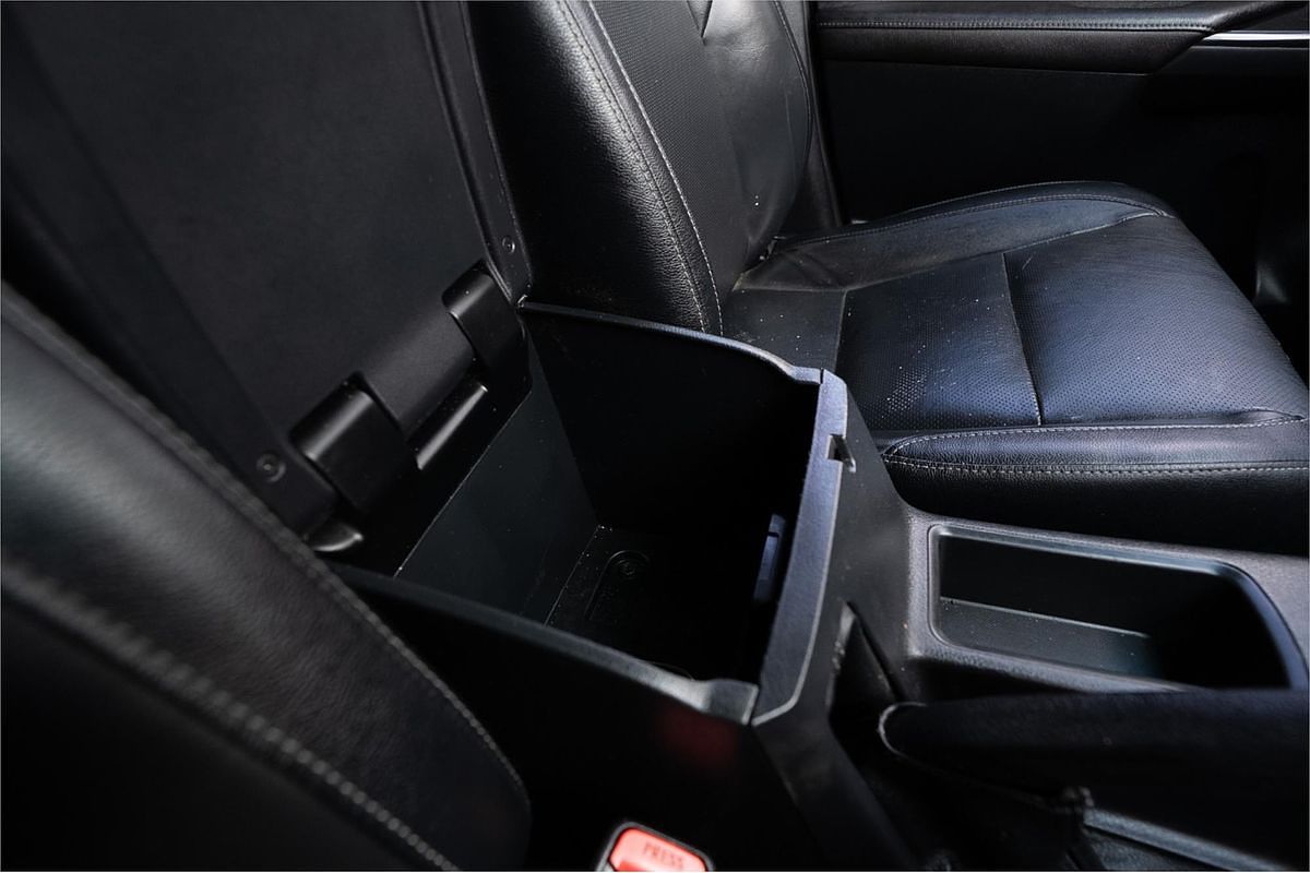 2018 Toyota Hilux Rugged X GUN126R 4X4