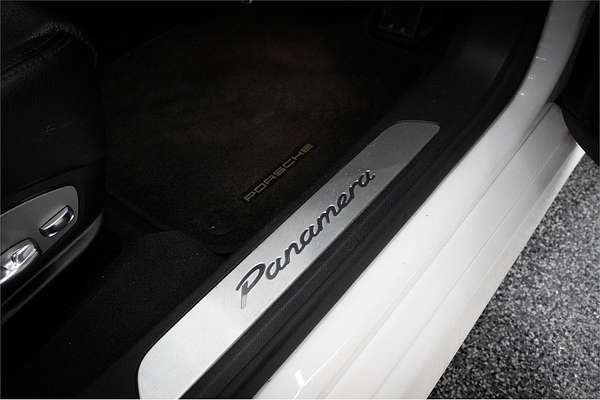2013 Porsche Panamera 970