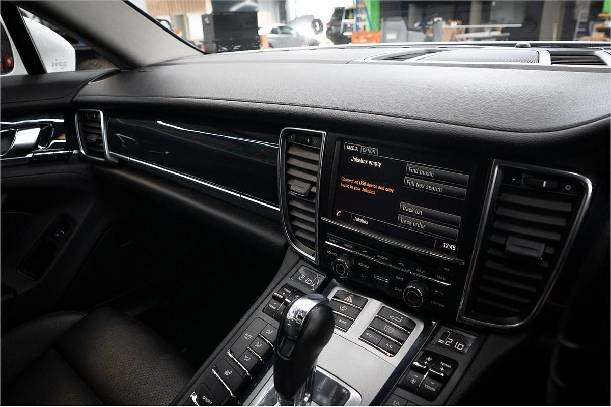 2013 Porsche Panamera 970