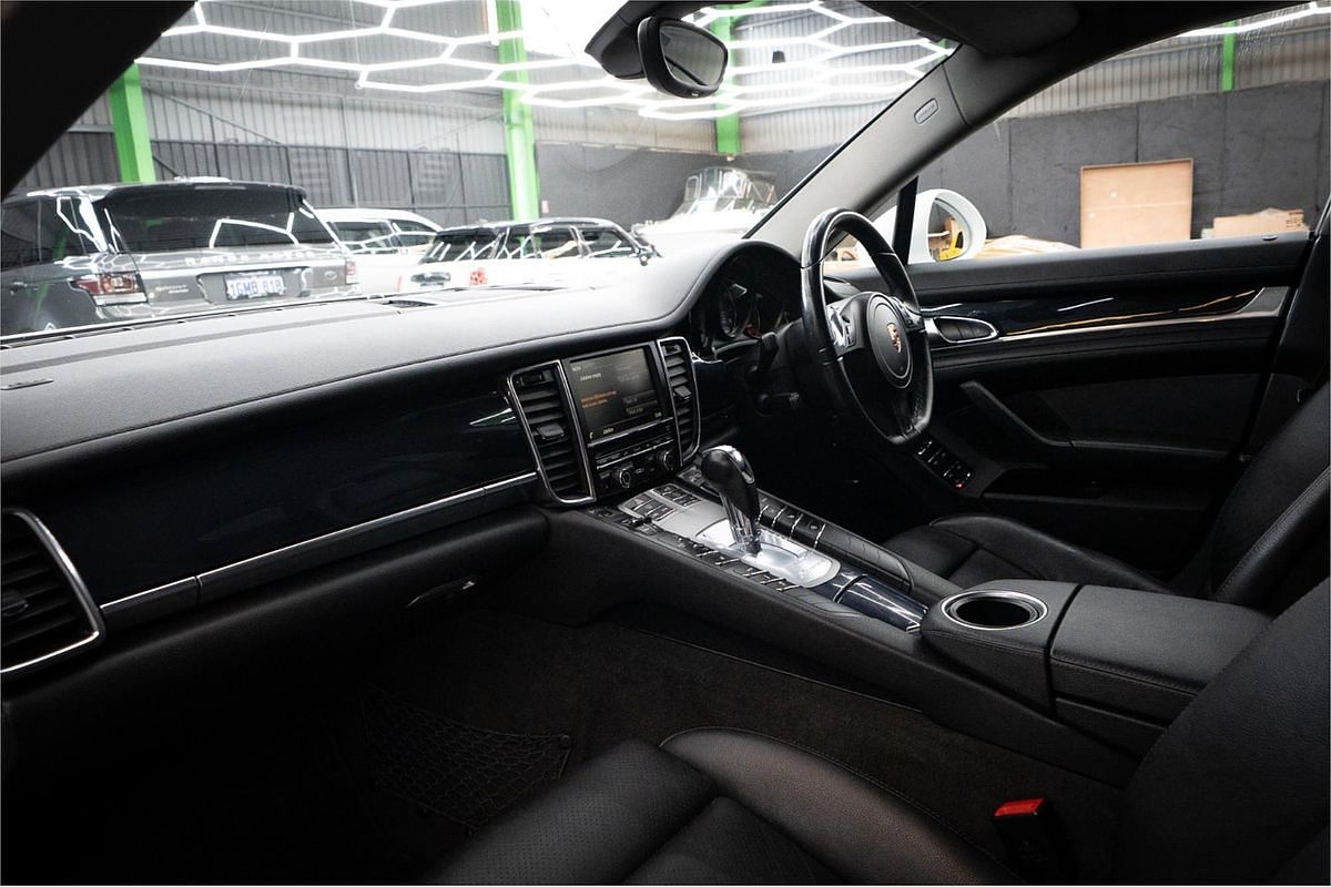 2013 Porsche Panamera 970