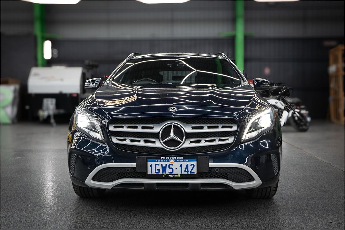2018 Mercedes-Benz Unknown