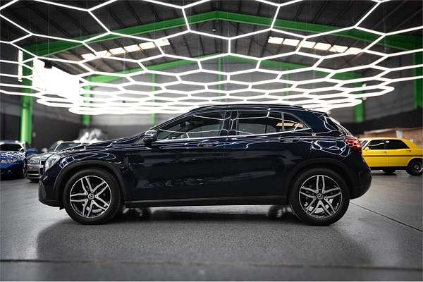 2018 Mercedes-Benz Unknown