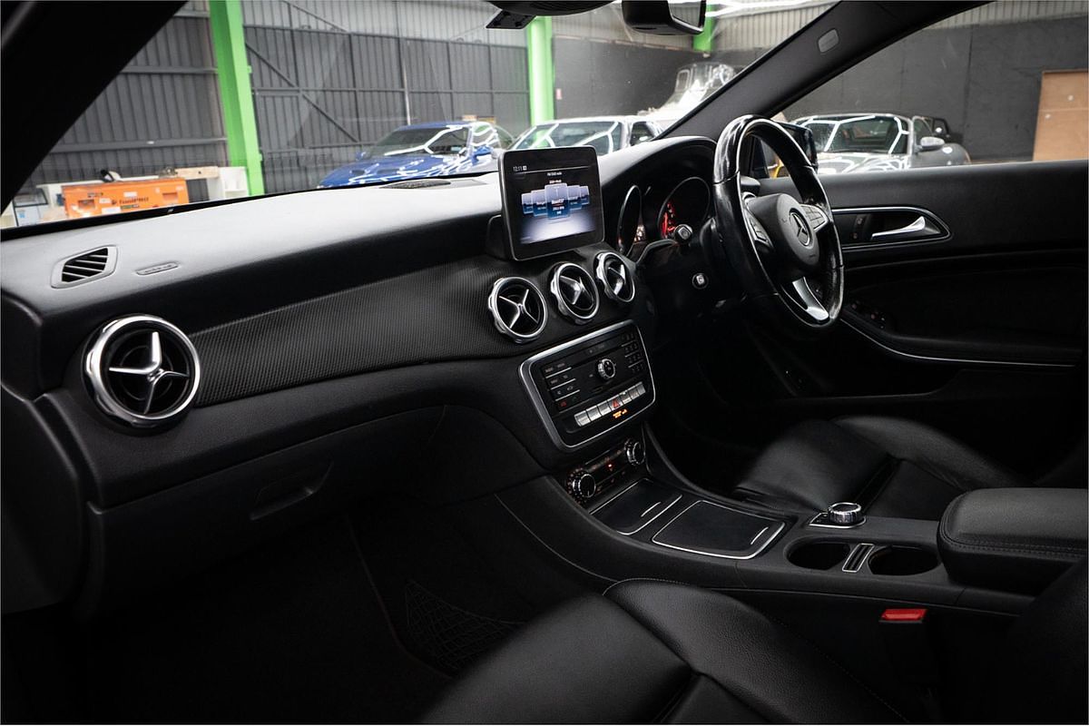 2018 Mercedes-Benz Unknown