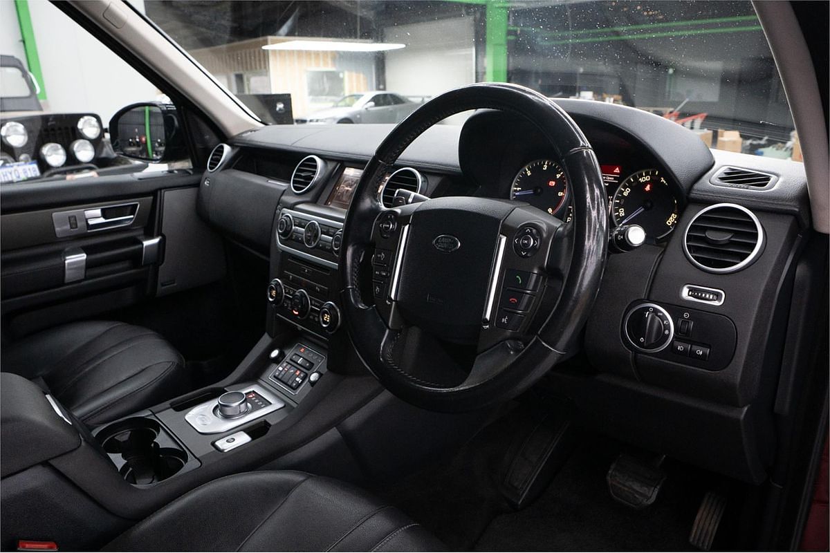 2016 Land Rover Discovery SDV6 HSE Series 4