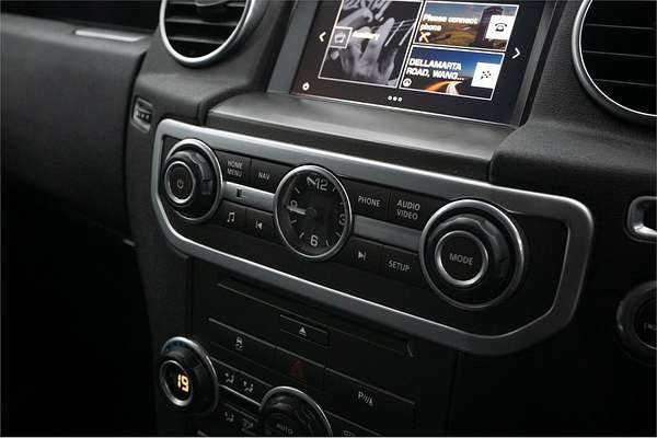 2016 Land Rover Discovery SDV6 HSE Series 4