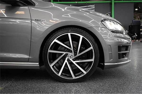 2015 Volkswagen Golf R 7