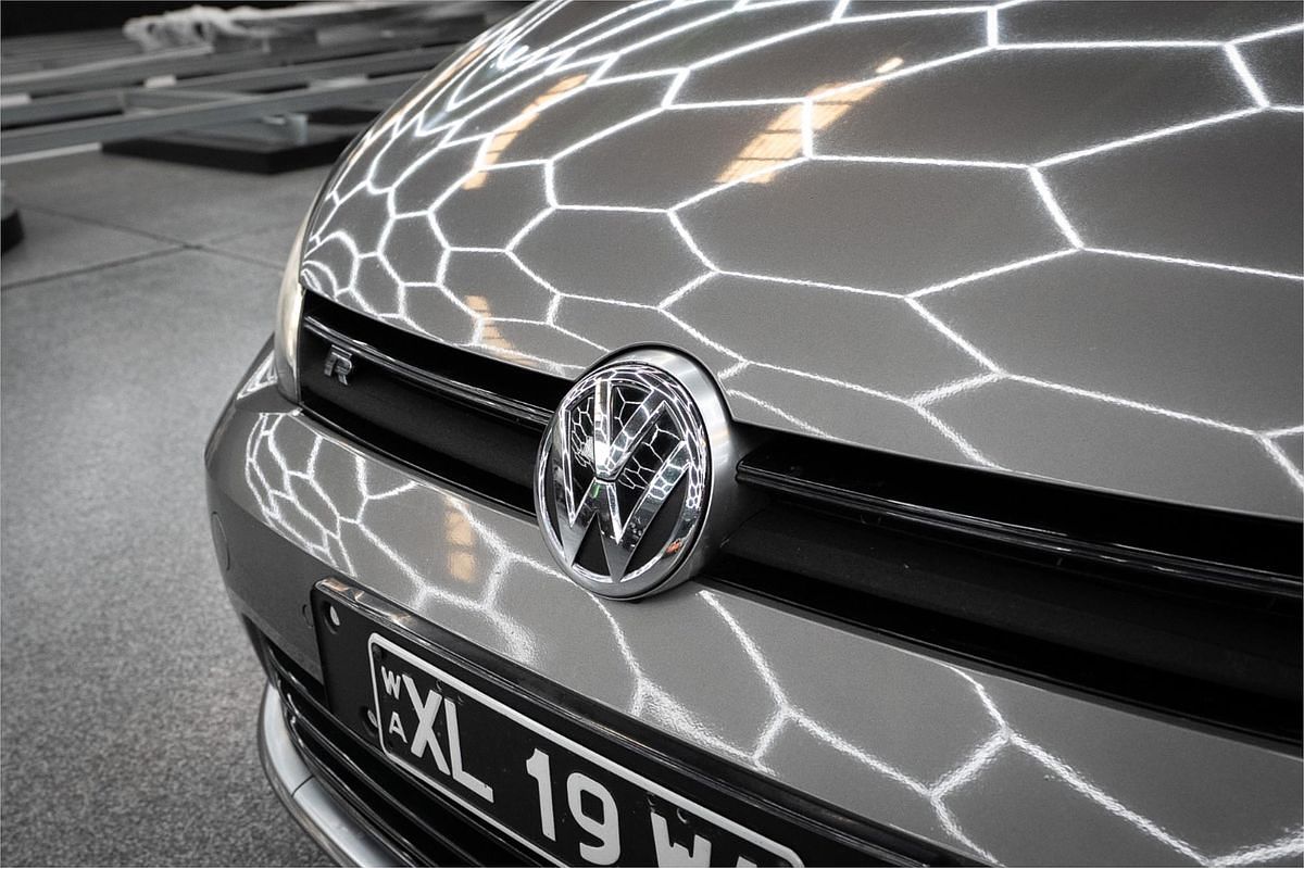 2015 Volkswagen Golf R 7