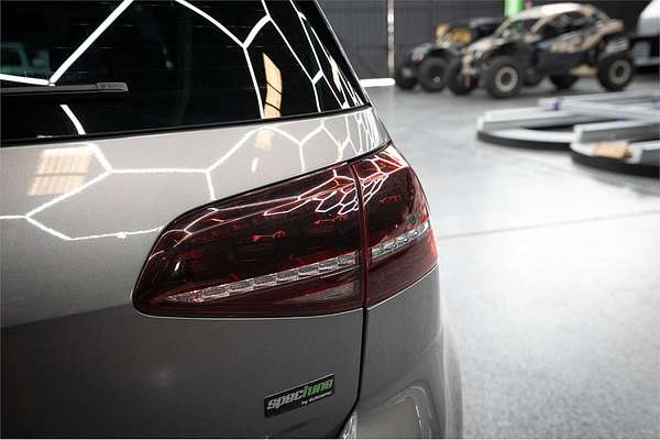 2015 Volkswagen Golf R 7