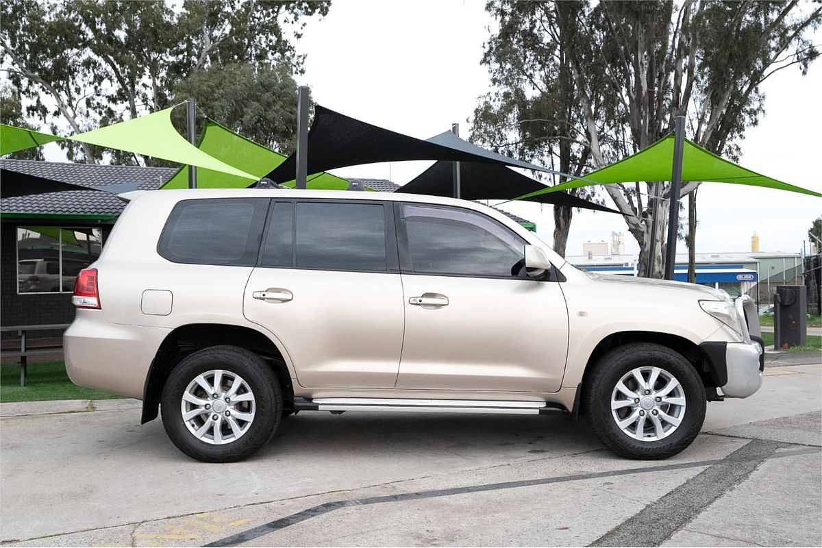 2007 Toyota Landcruiser GXL UZJ200R
