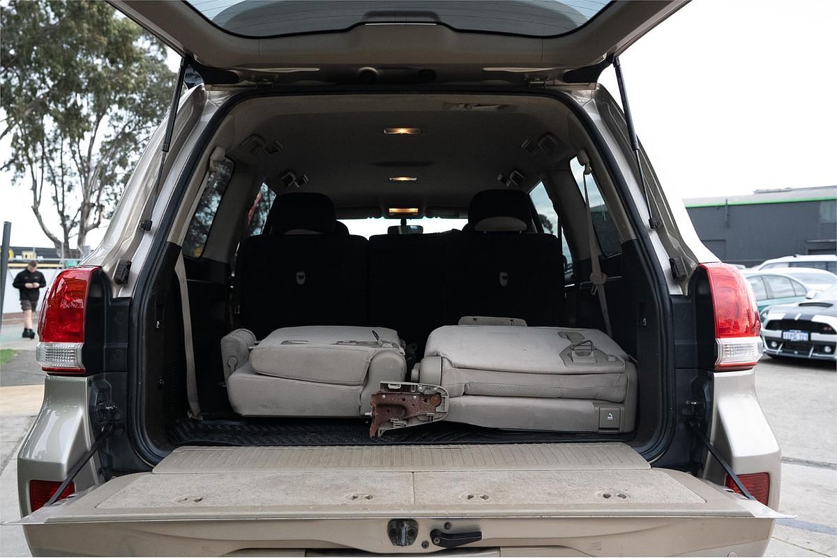 2007 Toyota Landcruiser GXL UZJ200R